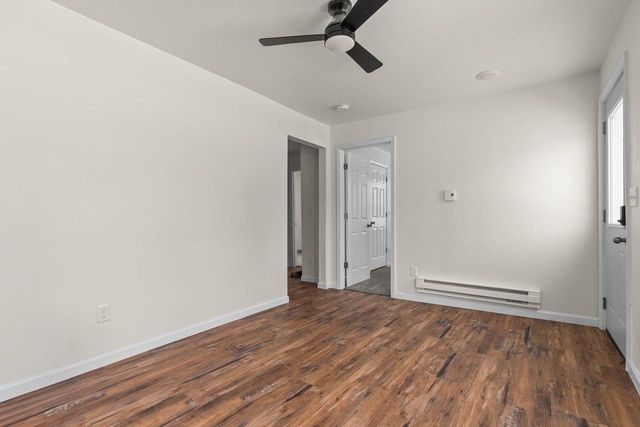 136 W CECIL STREET, Neenah, WI 54956