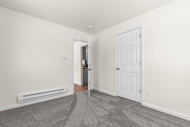 136 W CECIL STREET, Neenah, WI 54956