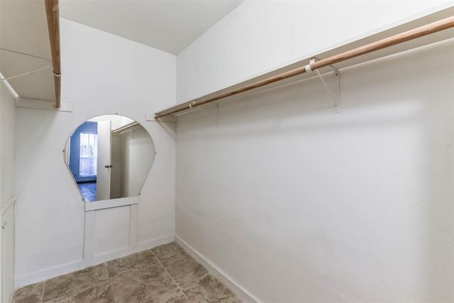 2100 Tanglewilde Street 637, Houston, TX 77063