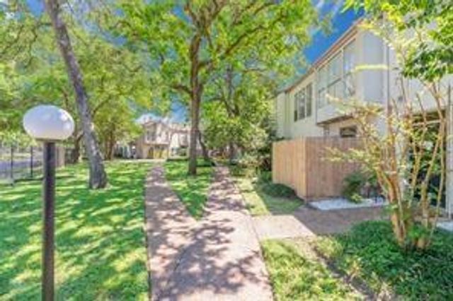 2100 Tanglewilde Street 637, Houston, TX 77063