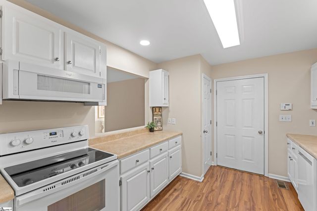 151 E Mountain Creek Road, Greenville, SC 29609