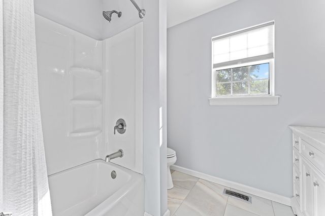 151 E Mountain Creek Road, Greenville, SC 29609