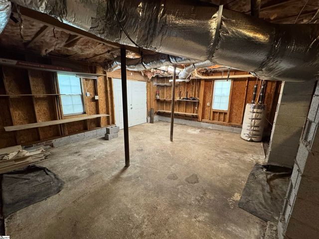 151 E Mountain Creek Road, Greenville, SC 29609