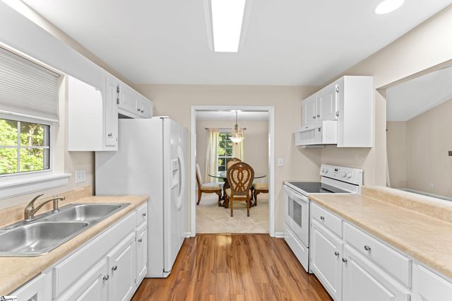 151 E Mountain Creek Road, Greenville, SC 29609