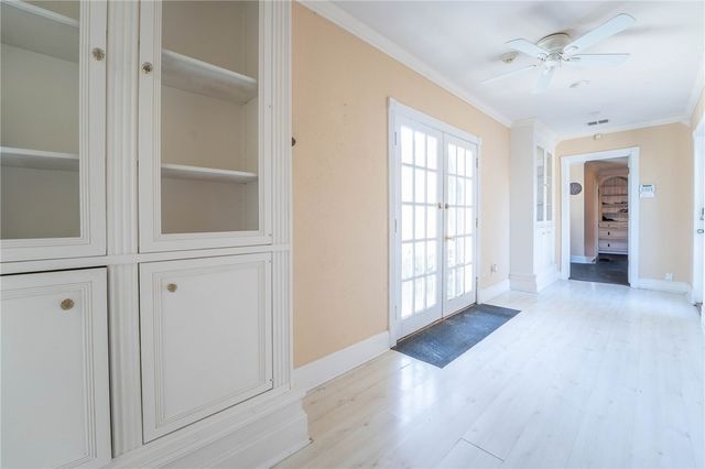 245 Oleander Ave, Corpus Christi, TX 78404