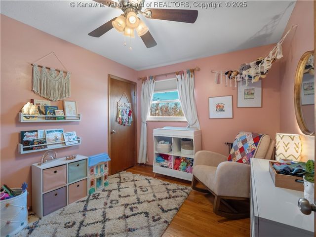 902 Mound Avenue, South Charleston, WV 25309