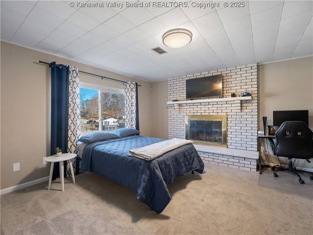 902 Mound Avenue, South Charleston, WV 25309