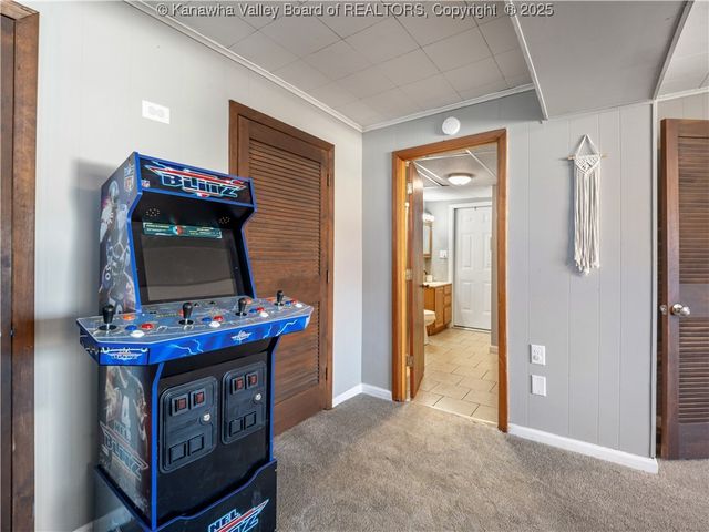 902 Mound Avenue, South Charleston, WV 25309