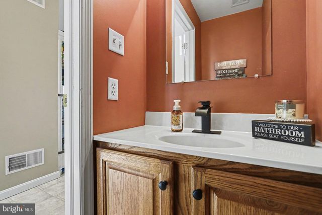 815 BUCKINGHAM BLVD, Elizabethtown, PA 17022