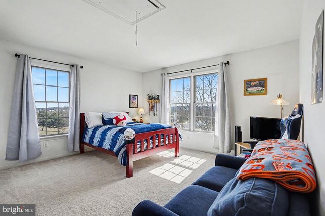 815 BUCKINGHAM BLVD, Elizabethtown, PA 17022