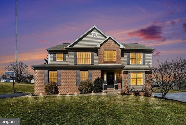 815 BUCKINGHAM BLVD, Elizabethtown, PA 17022