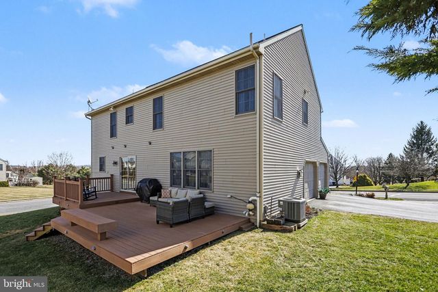 815 BUCKINGHAM BLVD, Elizabethtown, PA 17022