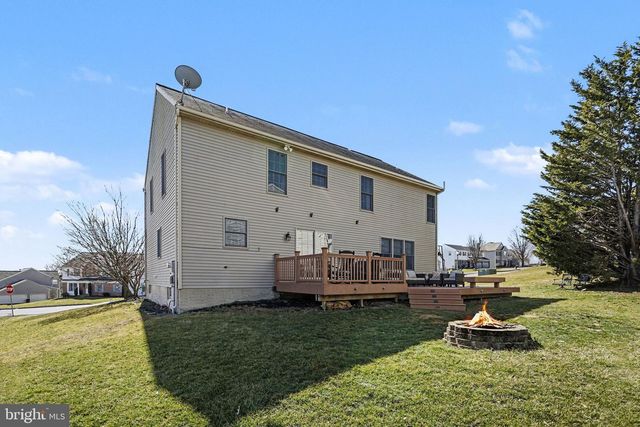 815 BUCKINGHAM BLVD, Elizabethtown, PA 17022