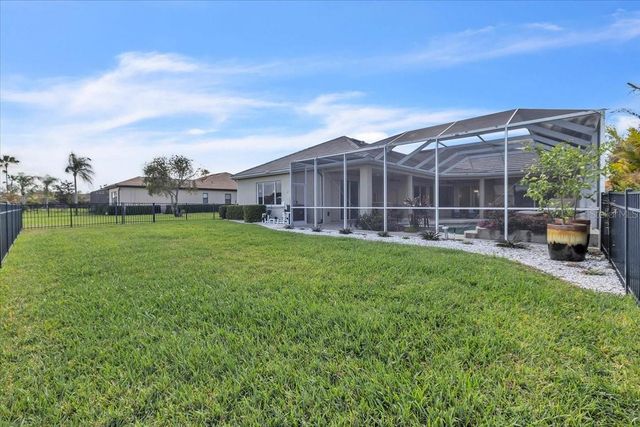 709 COUNTRY MEADOWS WAY, Bradenton, FL 34212