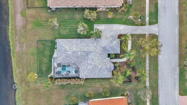 709 COUNTRY MEADOWS WAY, Bradenton, FL 34212