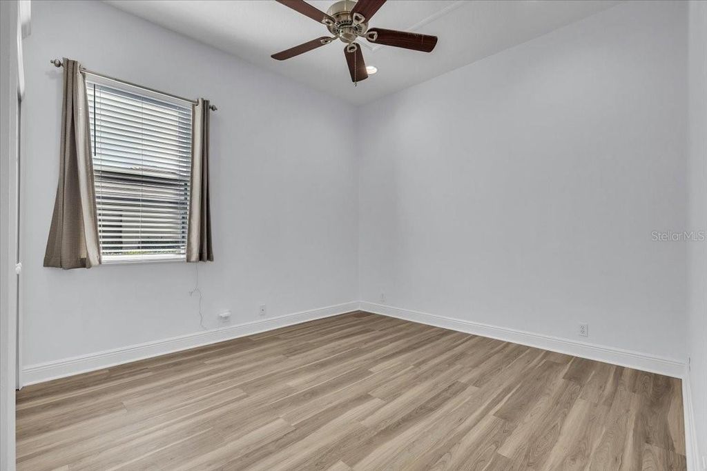 Image 54 of property listing at 709 COUNTRY MEADOWS WAY, Bradenton, FL 34212