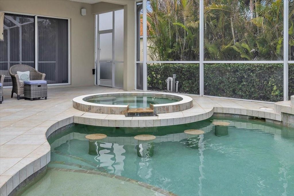 Image 68 of property listing at 709 COUNTRY MEADOWS WAY, Bradenton, FL 34212