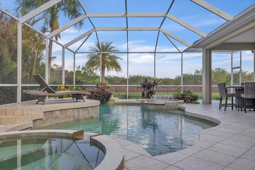 Image 73 of property listing at 709 COUNTRY MEADOWS WAY, Bradenton, FL 34212