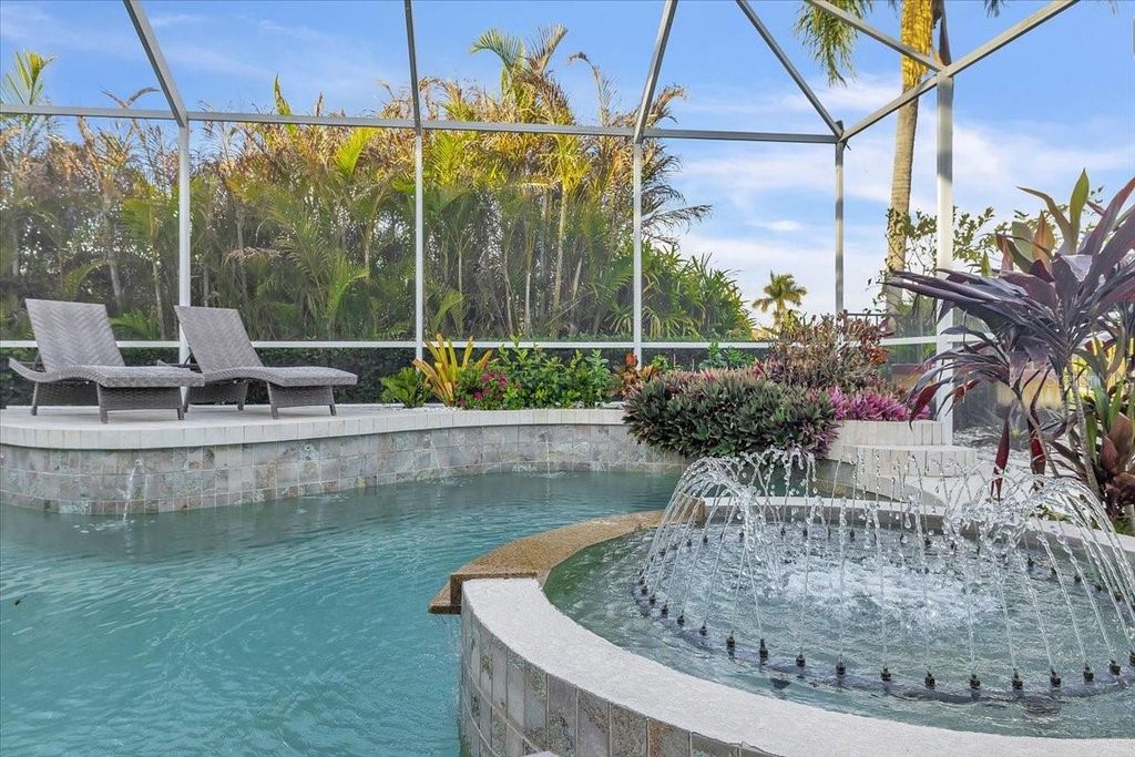 Image 78 of property listing at 709 COUNTRY MEADOWS WAY, Bradenton, FL 34212