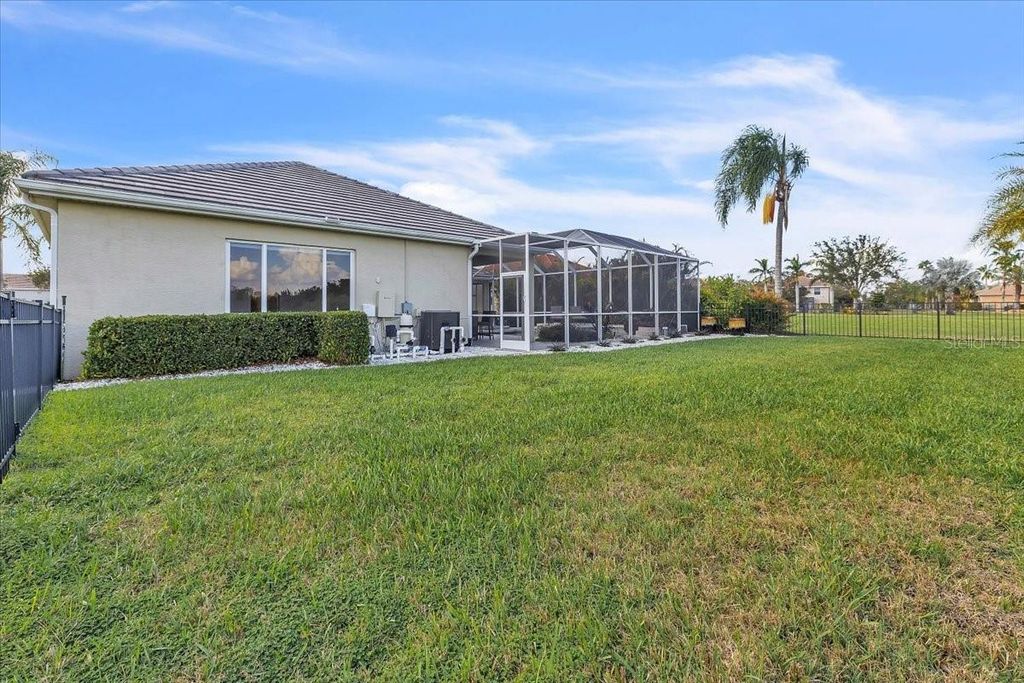 Image 80 of property listing at 709 COUNTRY MEADOWS WAY, Bradenton, FL 34212