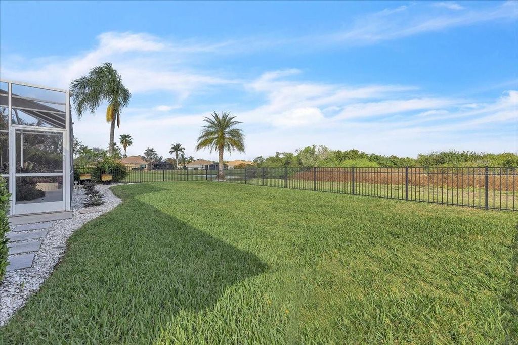 Image 81 of property listing at 709 COUNTRY MEADOWS WAY, Bradenton, FL 34212
