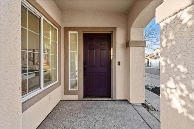 5333 Buckwood Way, Sacramento, CA 95835