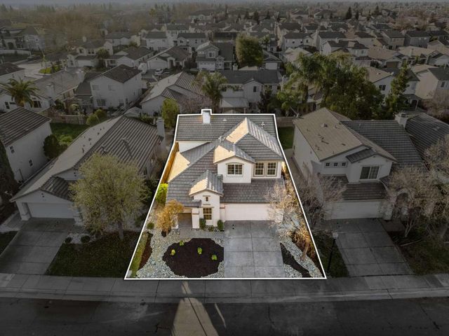 5333 Buckwood Way, Sacramento, CA 95835