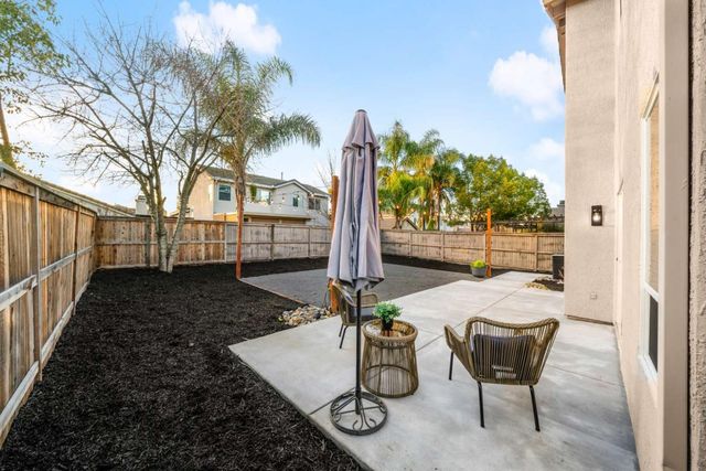 5333 Buckwood Way, Sacramento, CA 95835