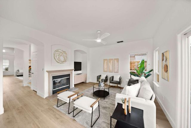 5333 Buckwood Way, Sacramento, CA 95835