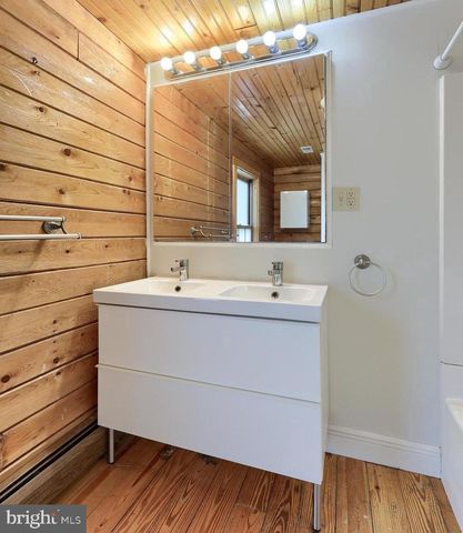 100 SEYLER RD, Fleetwood, PA 19522