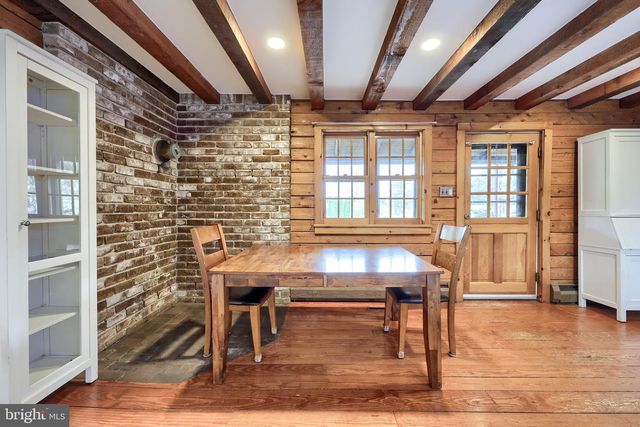 100 SEYLER RD, Fleetwood, PA 19522