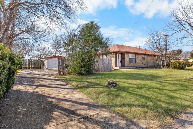 1501 S 29th Street, Waco, TX 76711