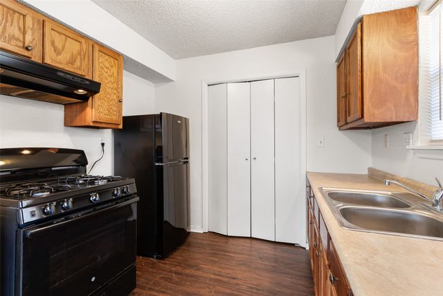 1501 S 29th Street, Waco, TX 76711