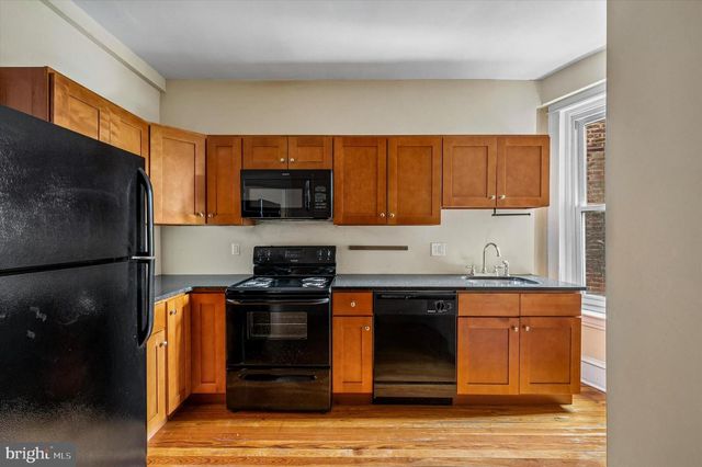 5111 SPRINGFIELD AVE, Philadelphia, PA 19143