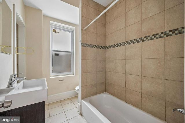 5111 SPRINGFIELD AVE, Philadelphia, PA 19143