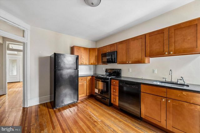 5111 SPRINGFIELD AVE, Philadelphia, PA 19143