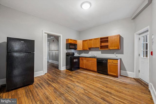 5111 SPRINGFIELD AVE, Philadelphia, PA 19143