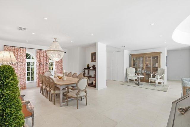 2532 NW Lake Ave, Miami Beach, FL 33140