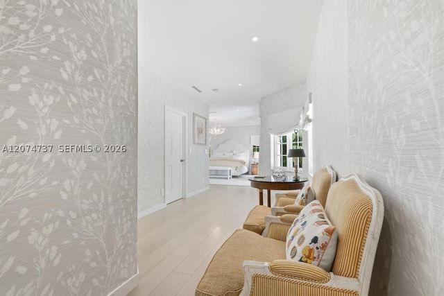 2532 NW Lake Ave, Miami Beach, FL 33140