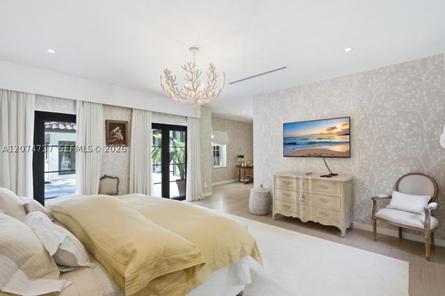 2532 NW Lake Ave, Miami Beach, FL 33140