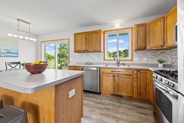 7278 378th Street, North Branch, MN 55056