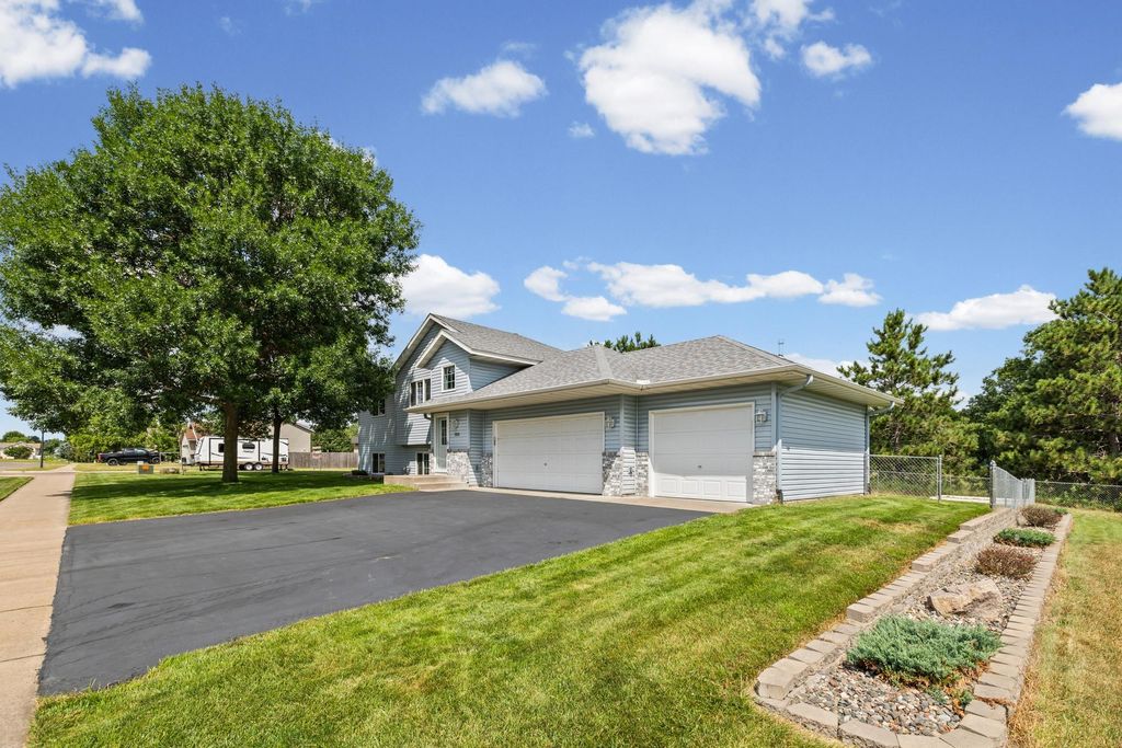 7278 378th Street, North Branch, MN 55056