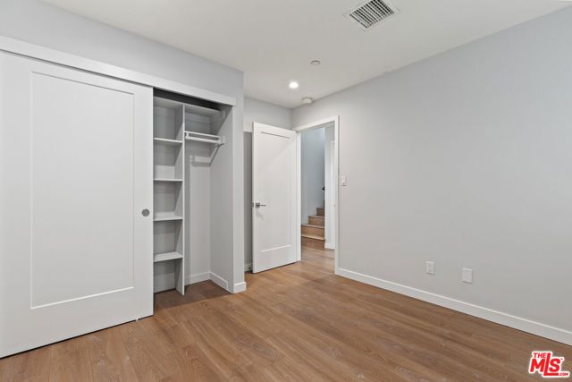 4935 W 20th Street, Los Angeles, CA 90016