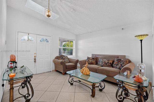 2375 SW 141st Avenue, Miami, FL 33175
