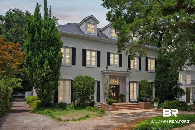 3712 Tuthill Place, Mobile, AL 36608