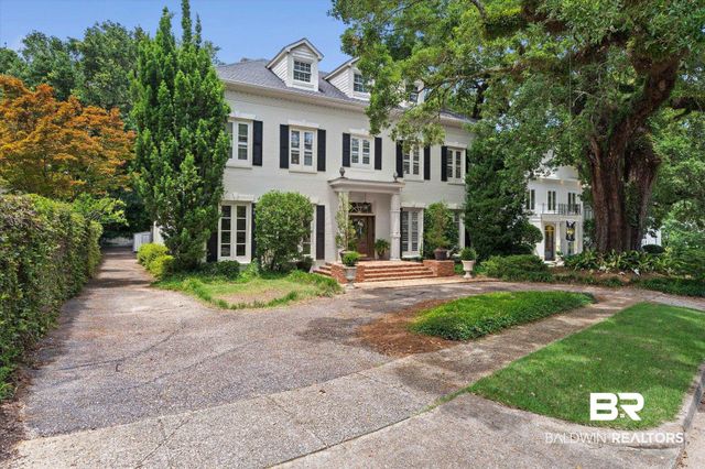 3712 Tuthill Place, Mobile, AL 36608