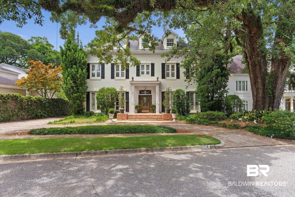 3712 Tuthill Place, Mobile, AL 36608
