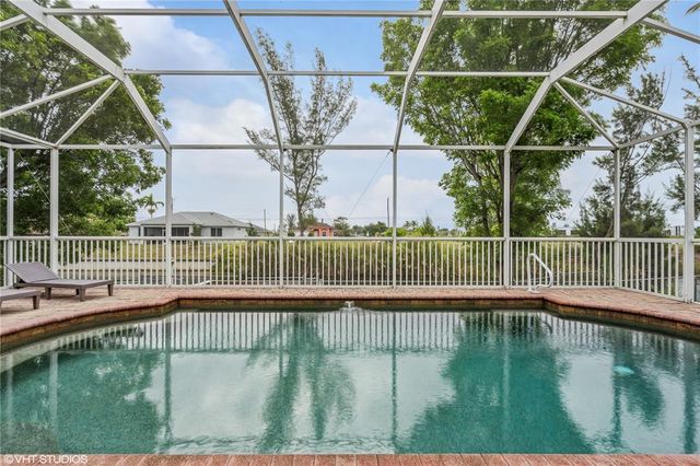 2221 SW 8TH COURT, Cape Coral, FL 33991