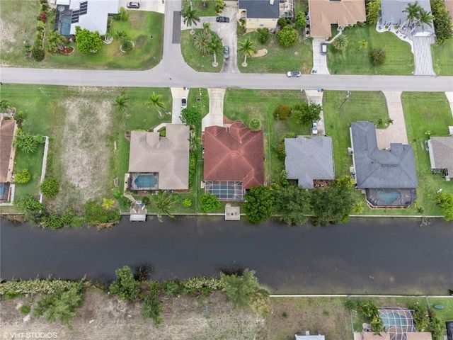 2221 SW 8TH COURT, Cape Coral, FL 33991