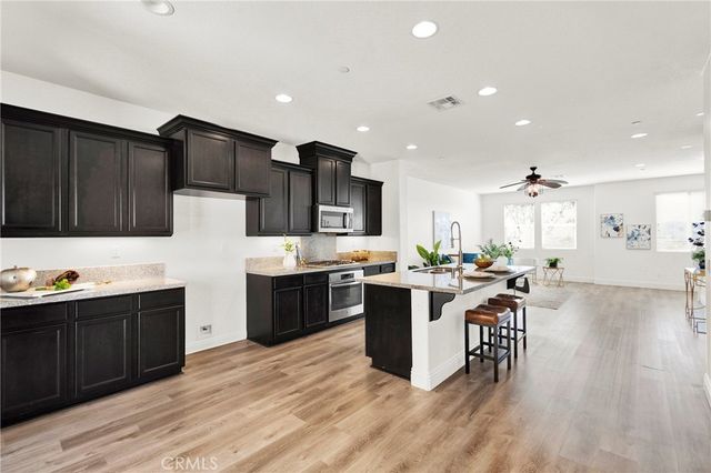 31 Sevilla, Rancho Santa Margarita, CA 92688